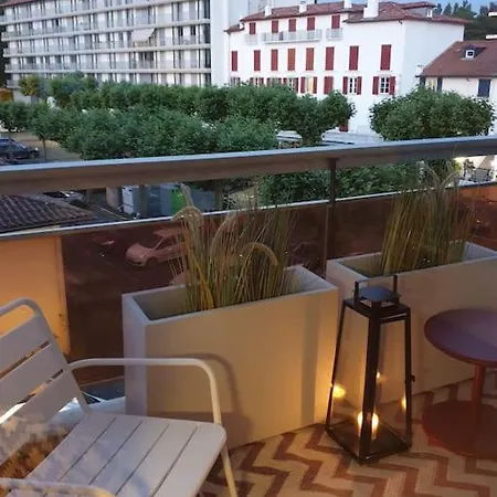 Centre Ville, T3 Moderne Et Chic, Plage A 5 Min Apartmán Saint-Jean-de-Luz